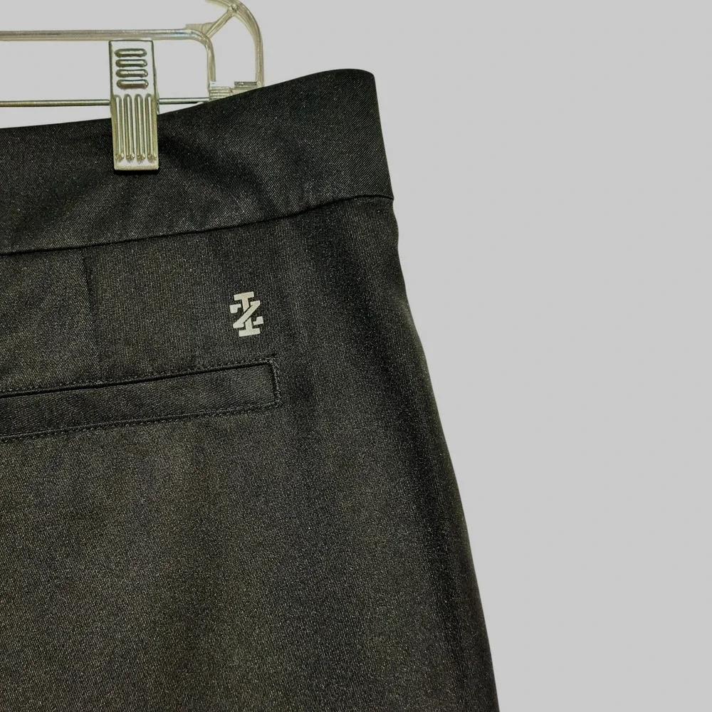IZOD Golf Shorts Women Black Performance Flat Front Activewear Country Club 16